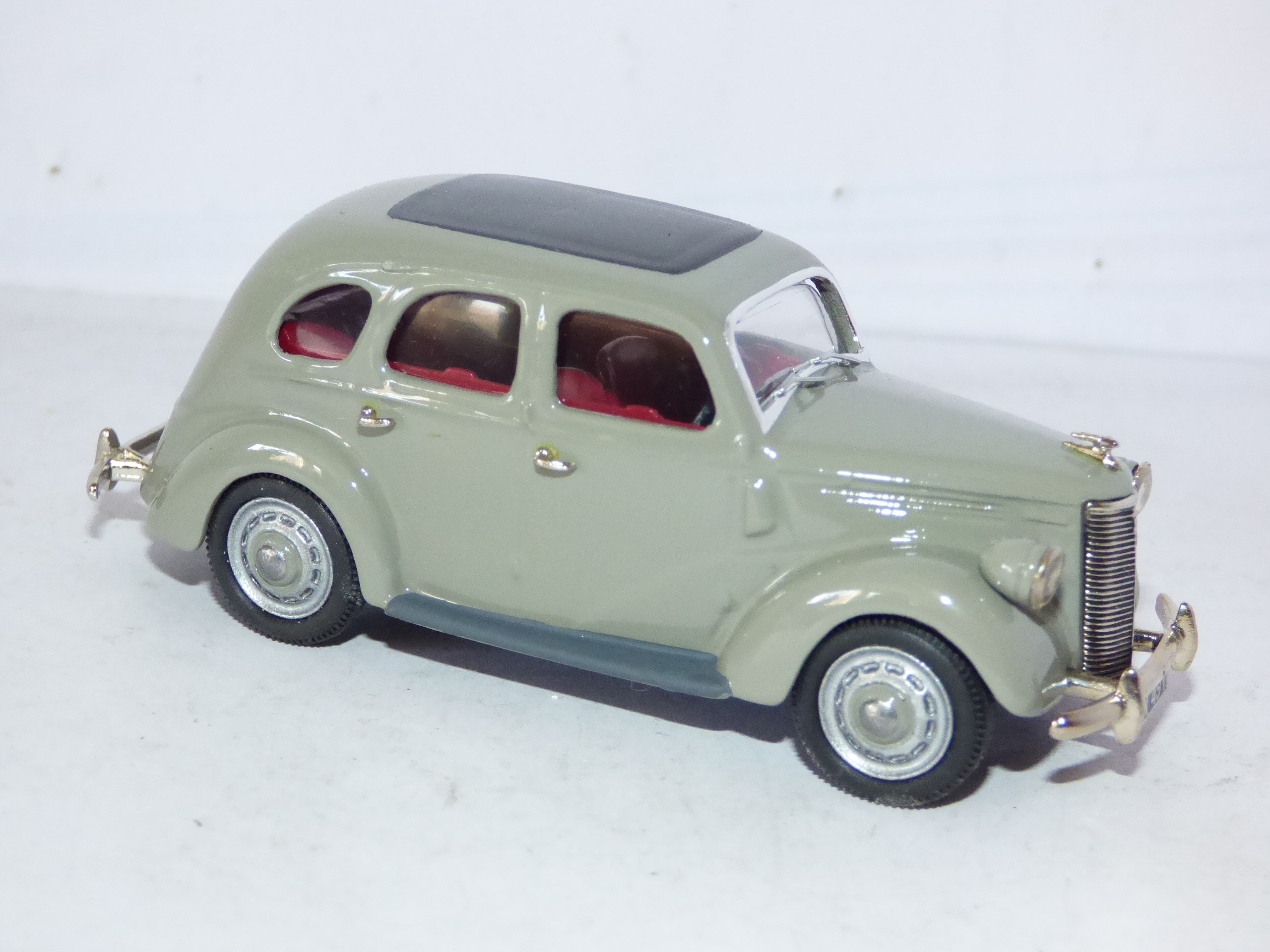 Somerville Ford Prefect E493A Saloon 1938 | Promod - Dolia