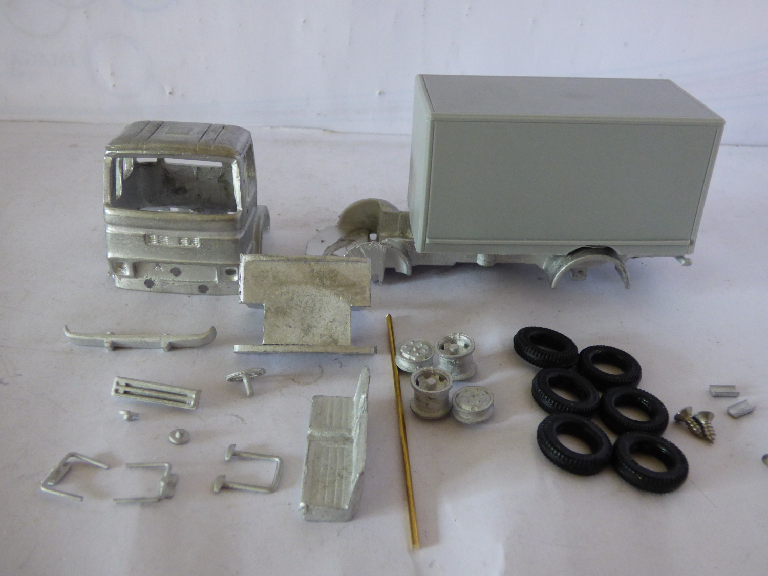 Promod Commer Commando 100 box van truck kit 1/50th scale | Promod ...