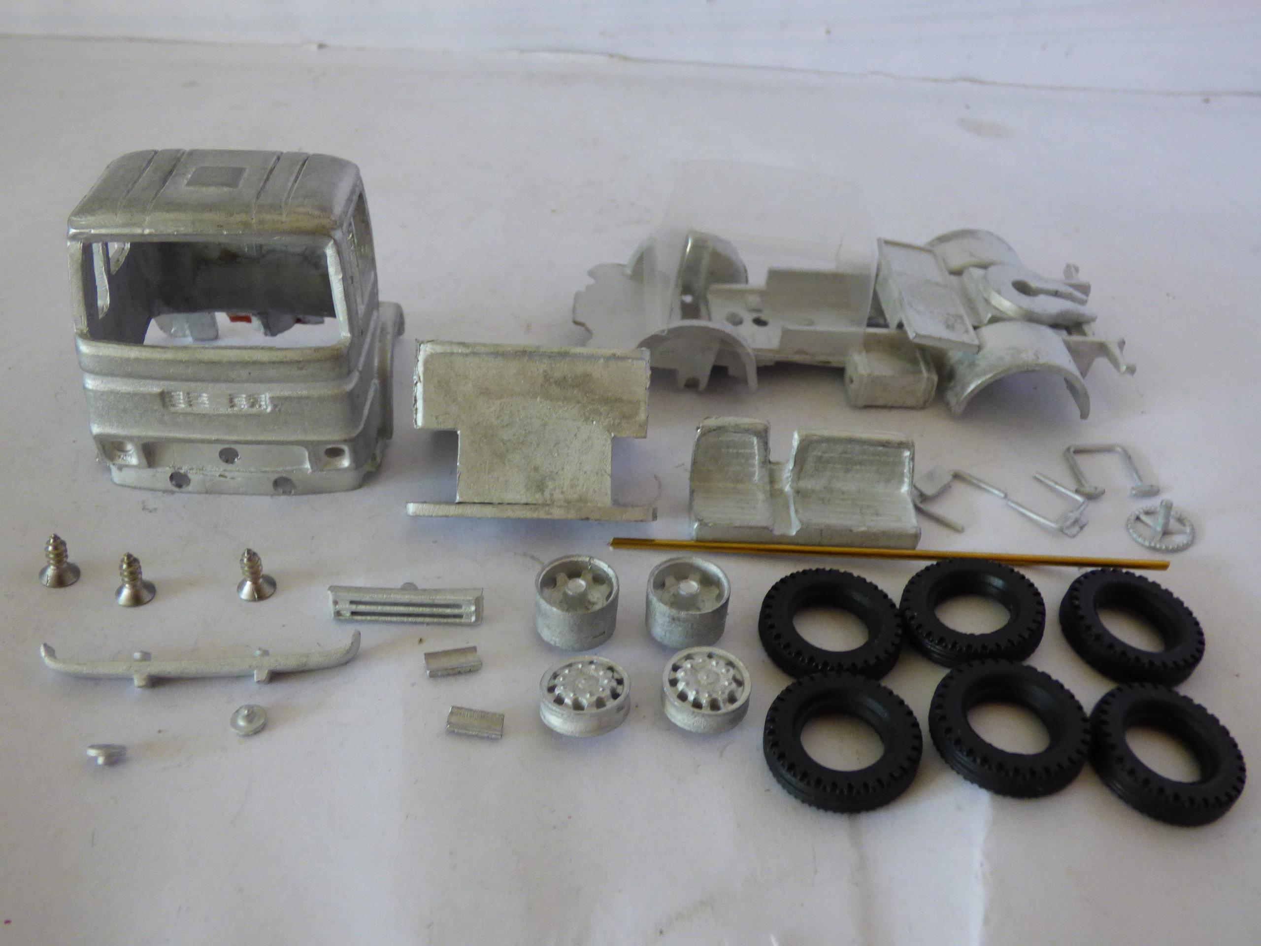 Promod Commer Commando 100 4×2 tractor cab truck kit 1/50th scale ...